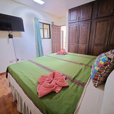 Casa Nazareno Aparthotel Antigua Exterior photo