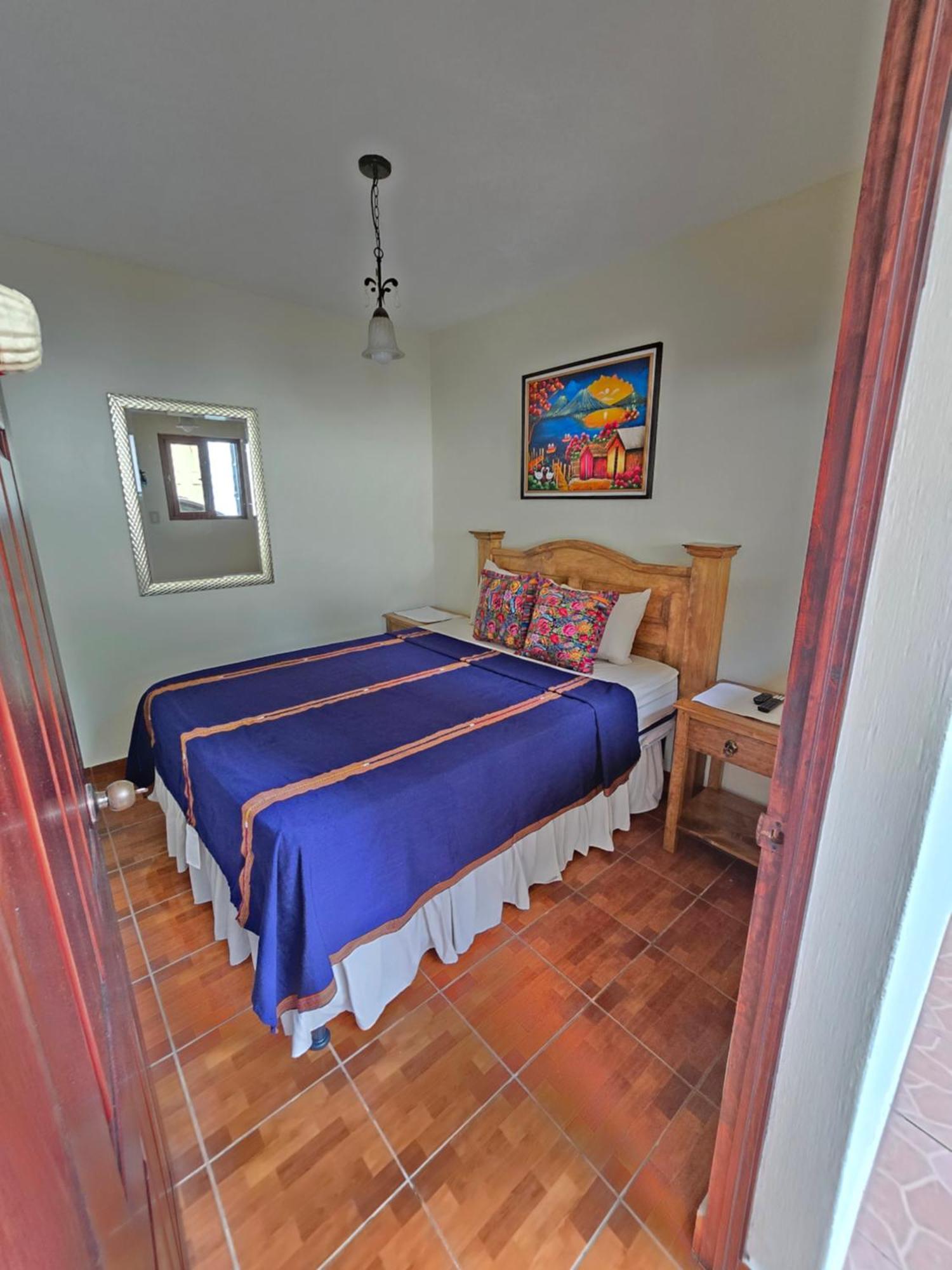 Casa Nazareno Aparthotel Antigua Exterior photo